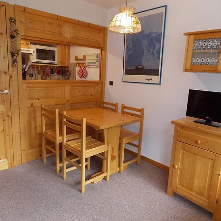 Studio-cabine Avec Connexion Wifi - 4 Pers. Apartment *